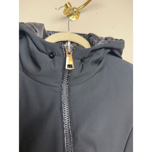 LOLA Made in Italy Black Coat with Hood Women’s Sz. M - Picture 3 of 7